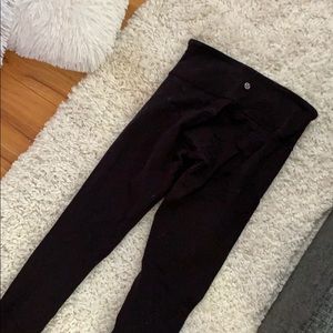 Size 4 Lululemon original plain black leggings